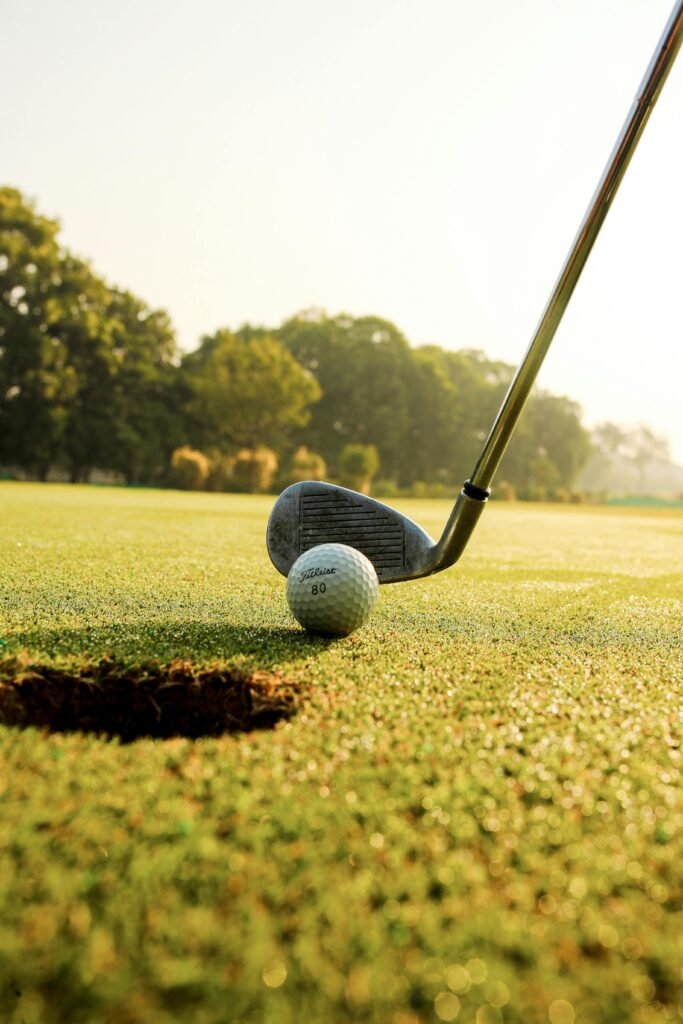 What Are The Basic Rules Of Golf?